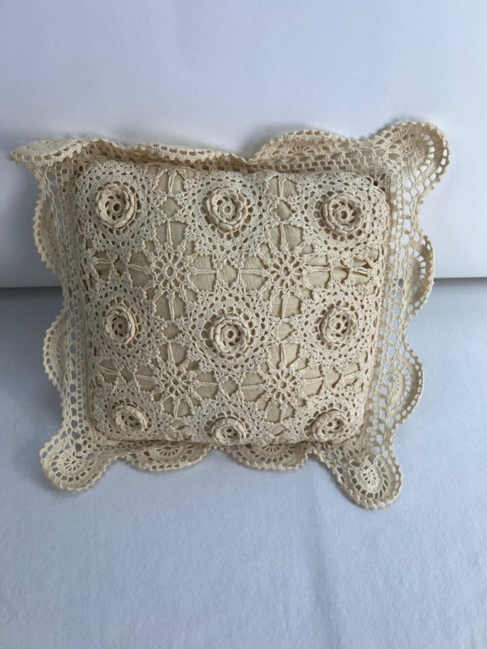 Vintage Crochet Lace Throw Pillow Beige 8"x8" Square Decorative Cushion Cover VT